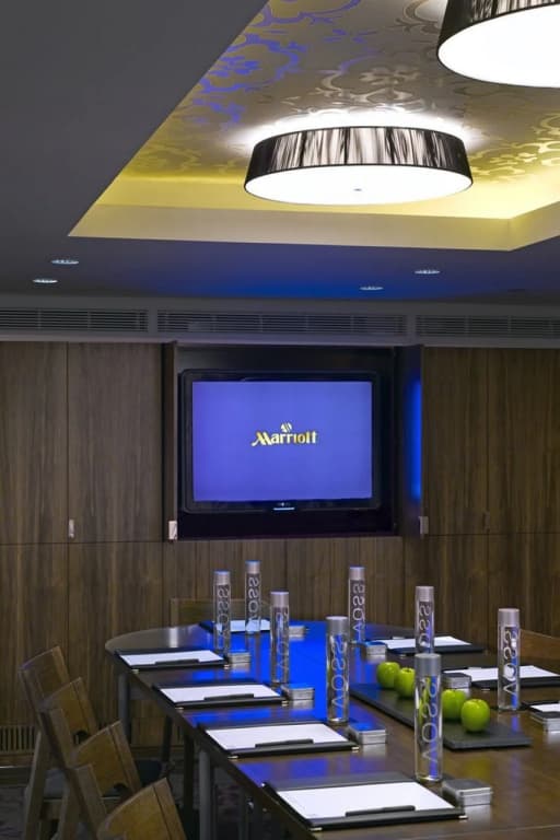 London Marriott Hotel Grosvenor Square - photo 19