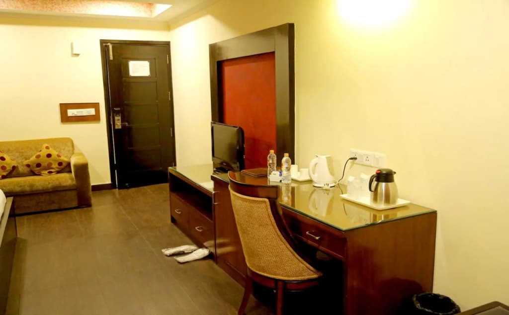 Hotel Chirag Residency - photo 6