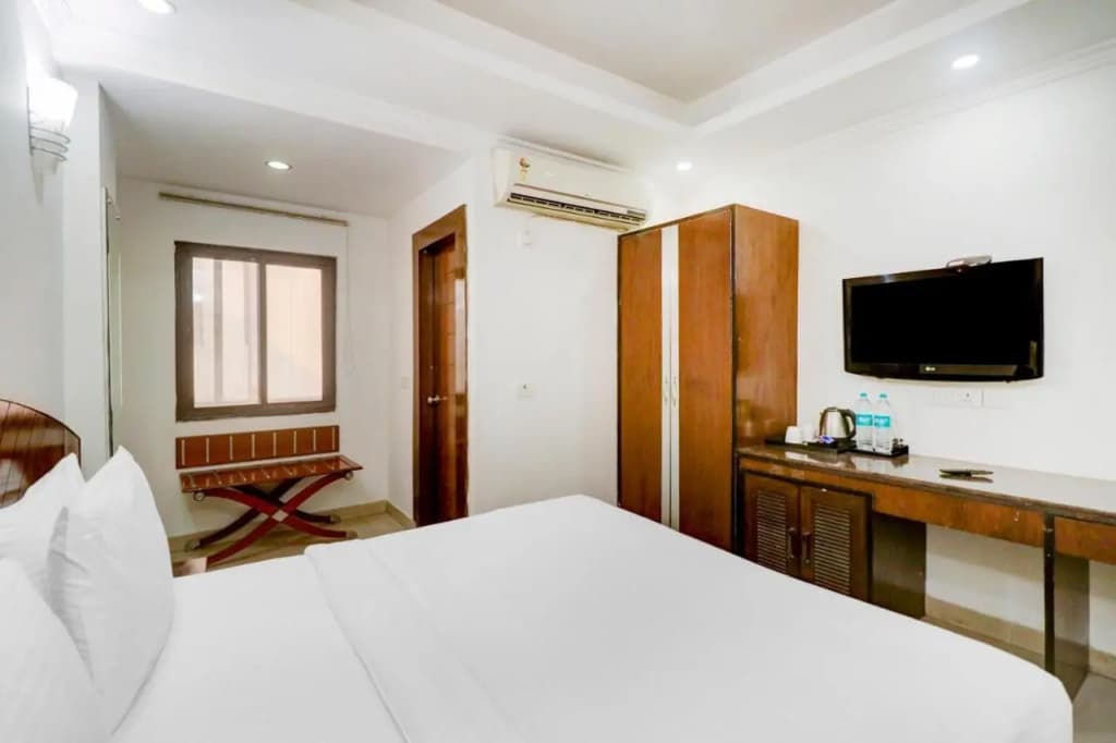 Hotel La Sapphire - photo 32