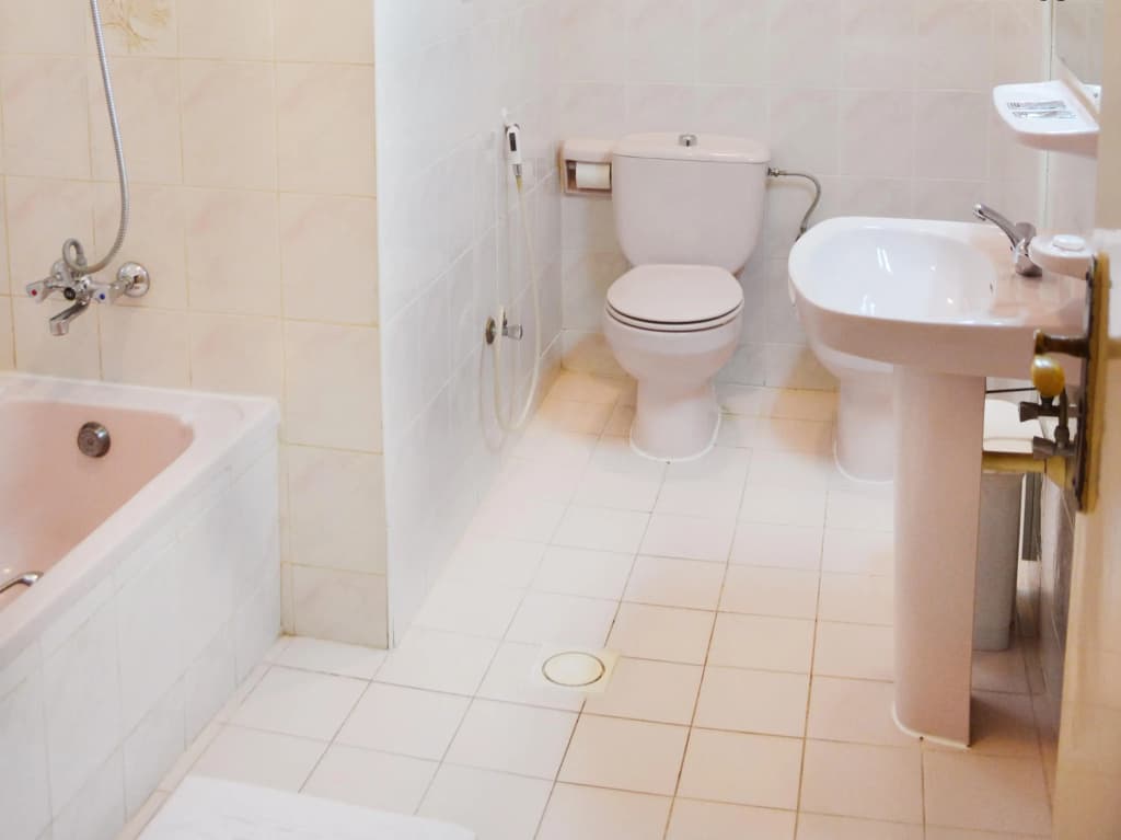 Galaxy Plaza Hotel - photo 8