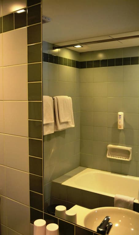 Athinais Hotel - photo 10
