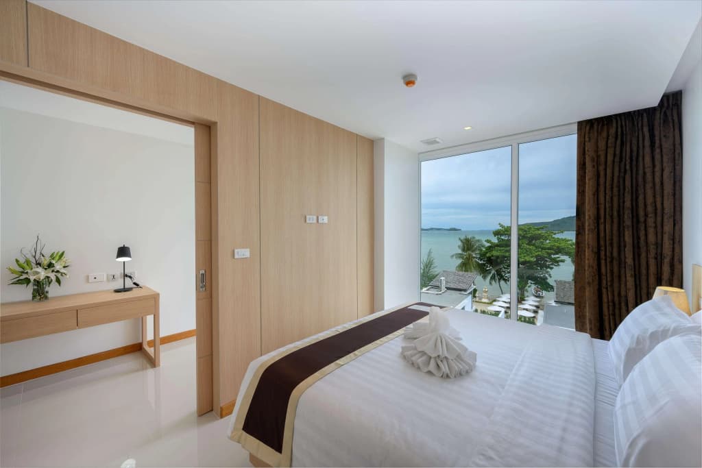 The Beachfront Hotel Phuket - photo 28