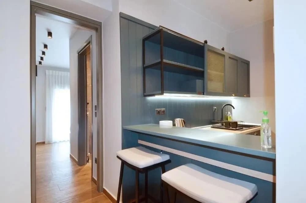 Modern 2BR apartment Stili Olympioy Dios - photo 4