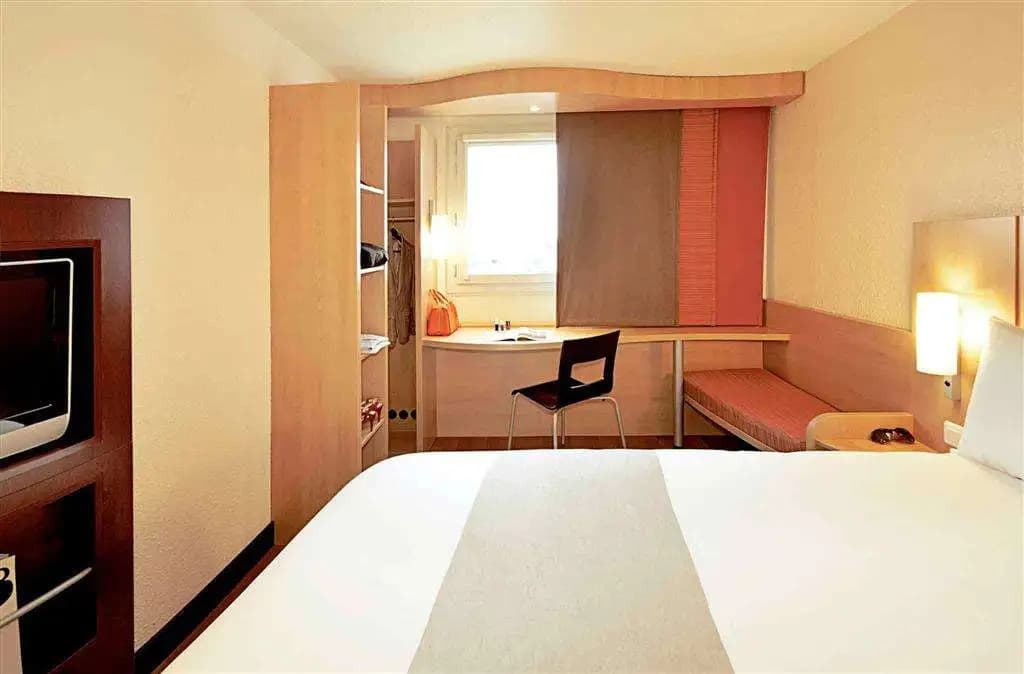 ibis Edinburgh Centre South Bridge - Royal Mile - photo 7
