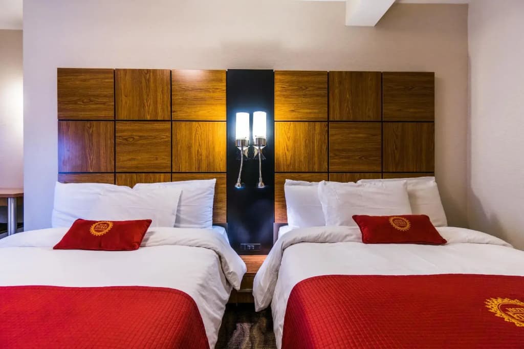 Hotel Five44 - photo 18