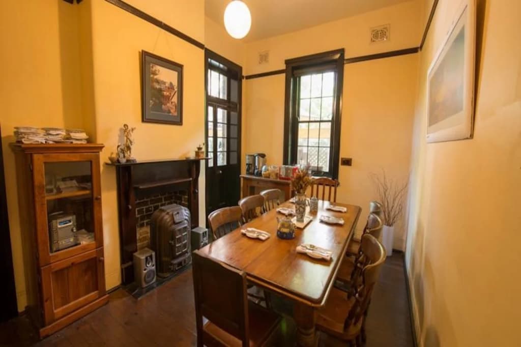 Sydney Harbour Bed and Breakfast - photo 16