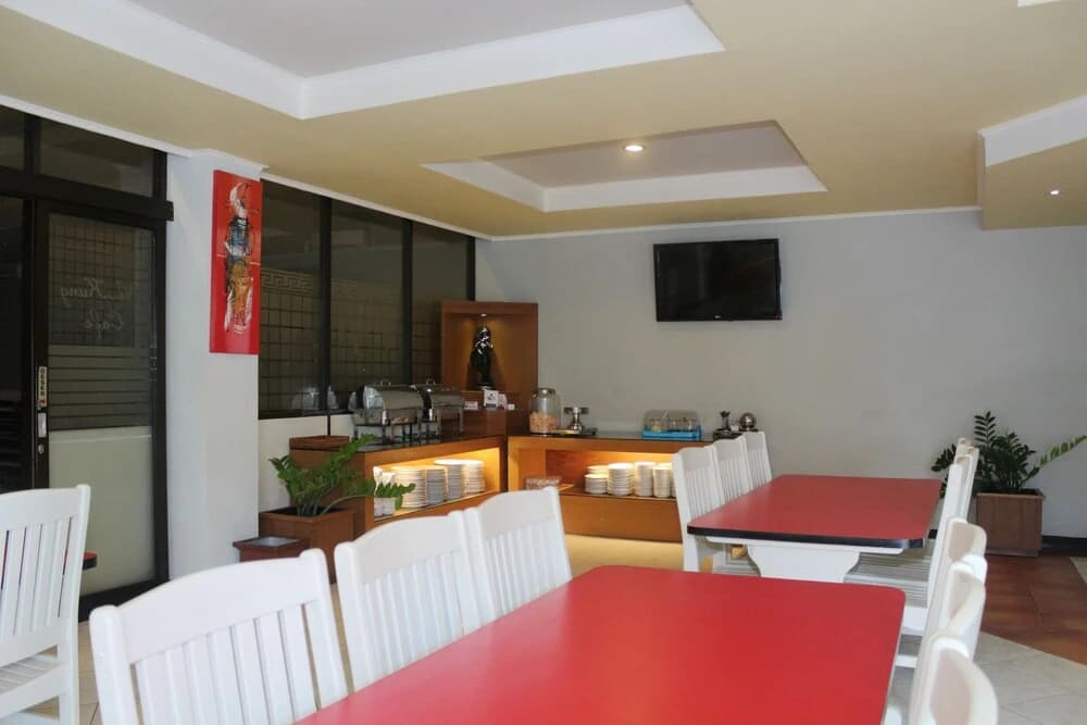 Airy Denpasar Selatan Bypass Ngurah Rai 660 Bali - photo 17