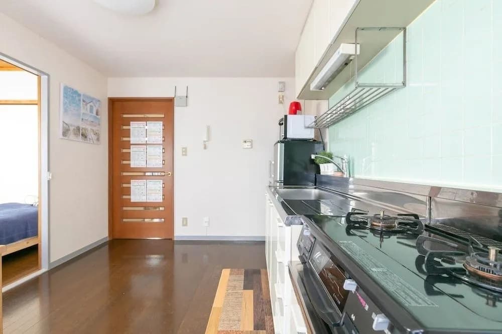 Komagome Colorbee Hostel - photo 11