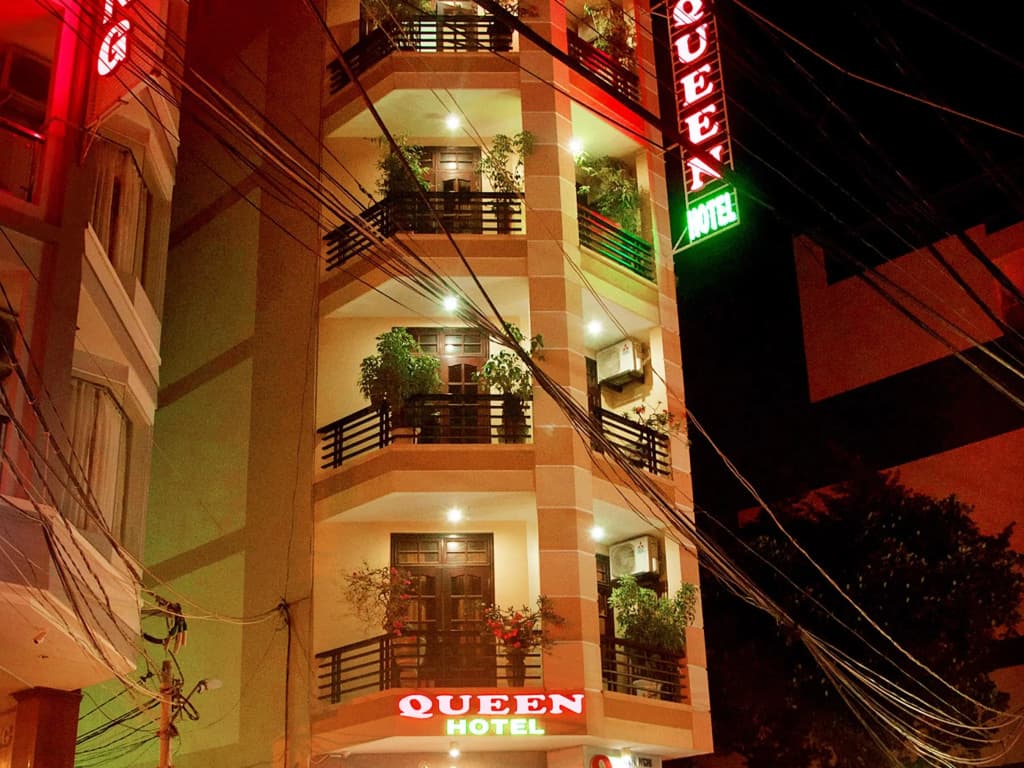 Queen Hotel Tran Phu - main photo