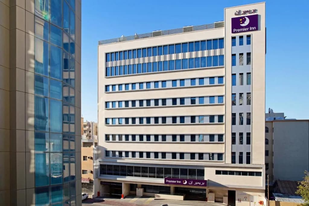 Premier Inn Doha Airport Hotel - photo 35