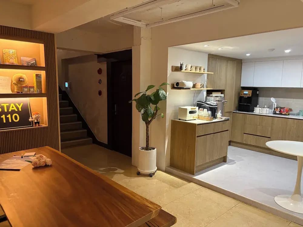 STAY110 - photo 17