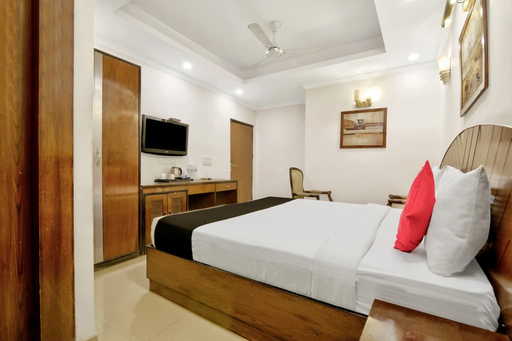 Hotel La Sapphire - photo 7