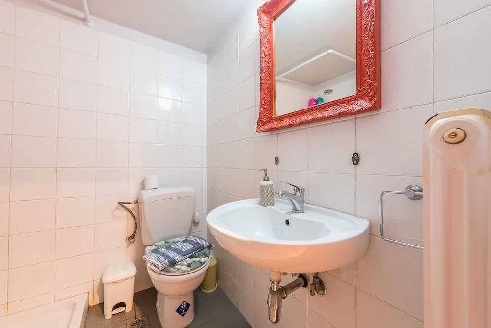 Cozy Athenian Apartment - photo 8