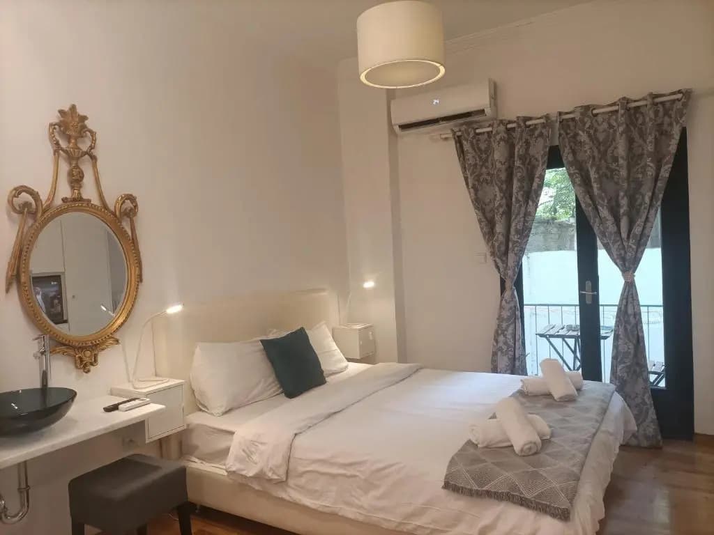 Elegant Apartment - photo 2