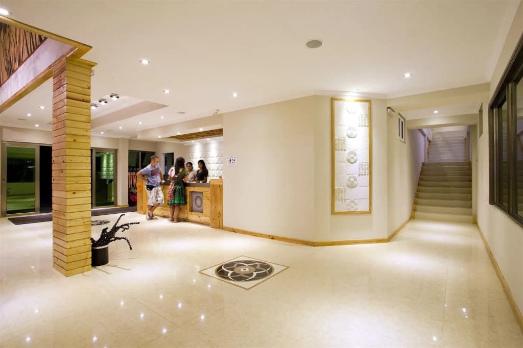 Kaani Beach Hotel - photo 2
