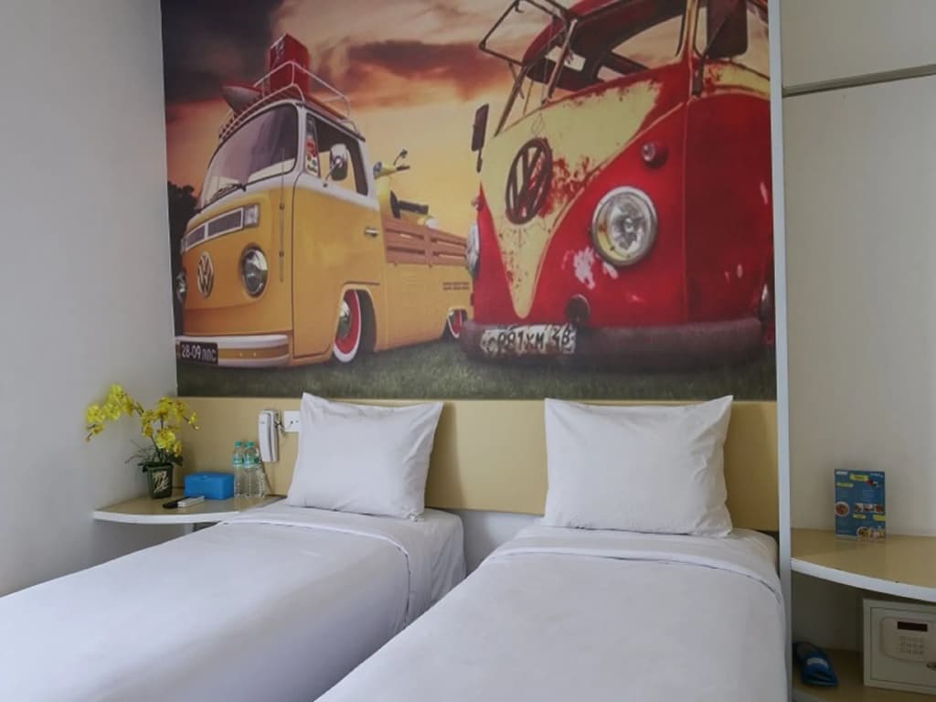 Hotel 88 Kedoya Jakarta - photo 4