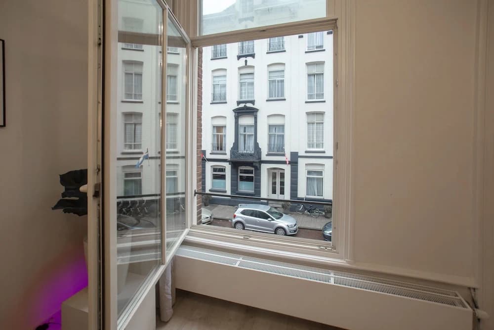 Design Apartment With Balcony - photo 7