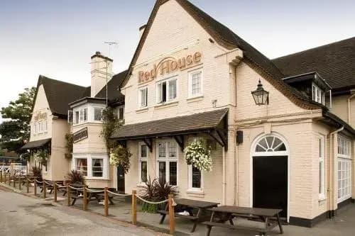 Premier Inn London Ilford - photo 11