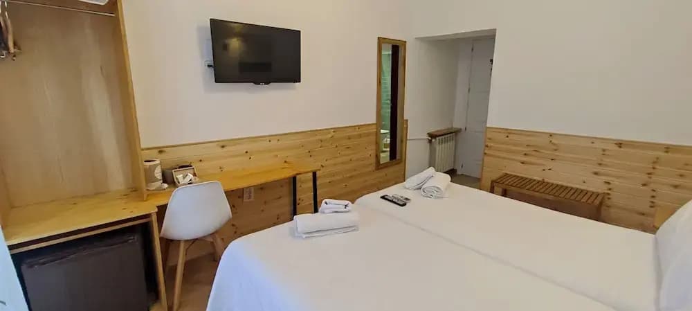 Hostal Aliste - photo 35