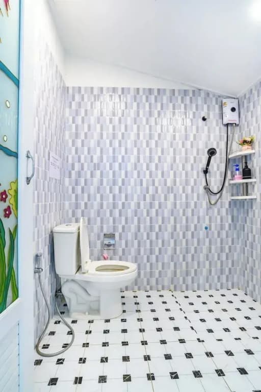 Cozy 6BR Pool Villa Close to Beach CP6 - photo 9