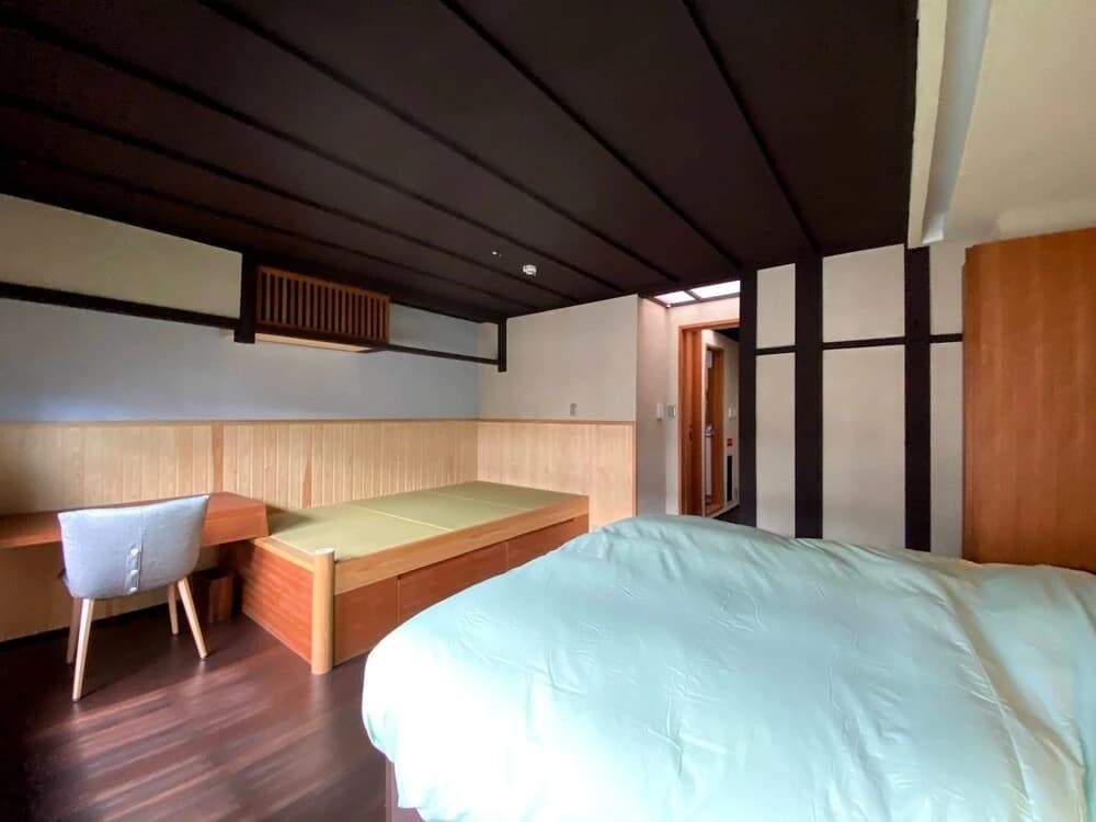 Sankoku Bashira - photo 16
