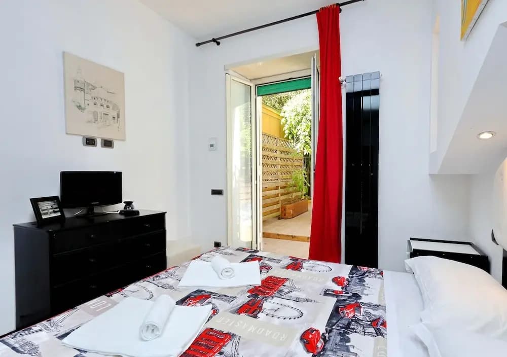 Odescalchi Garden Apartment - photo 2