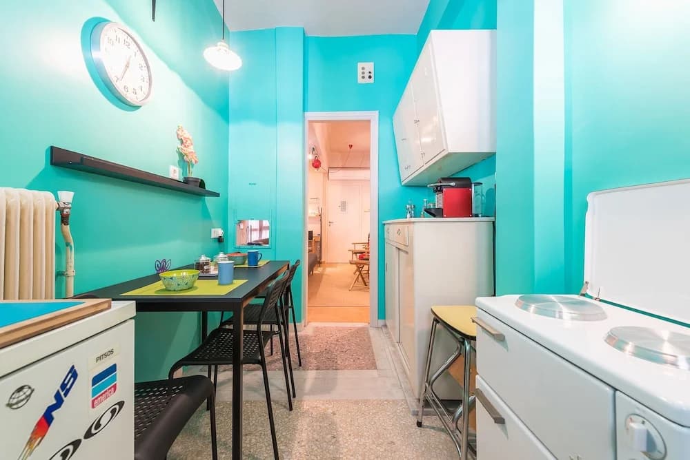 Bright 2 Bed Apartment by Cloudkeys - photo 15