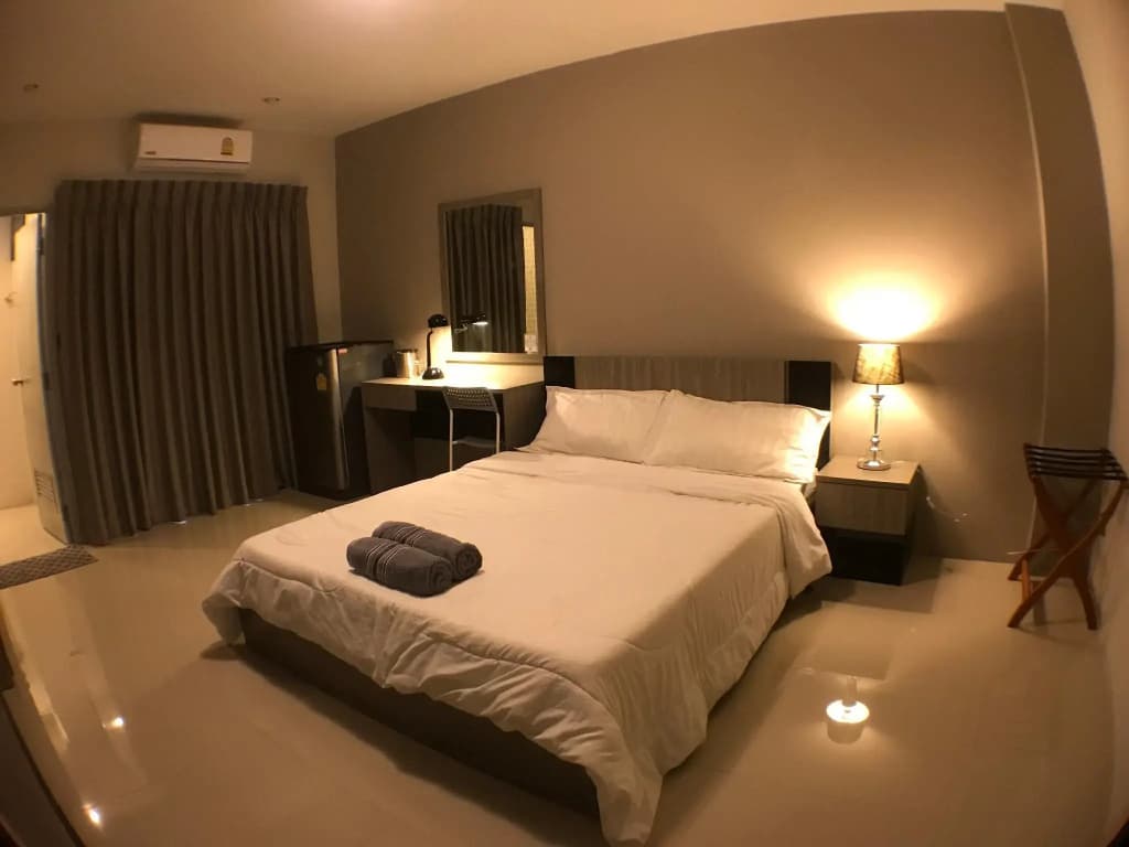 28 Place - photo 4