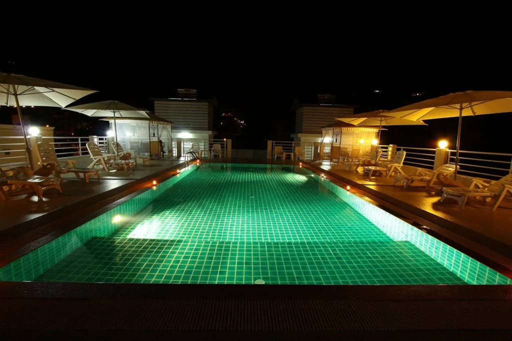 Sharaya Patong Hotel - photo 10