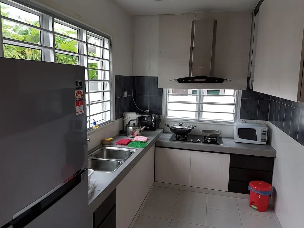 Sitiawan Homestay - photo 16