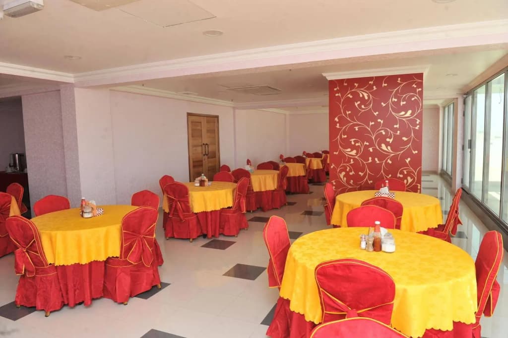 Al Reef Hotel - photo 19