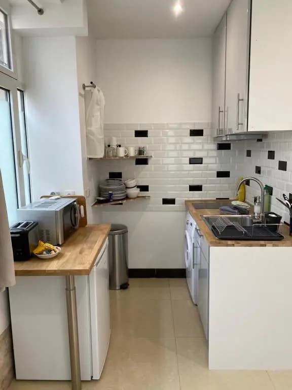 Large And Unique Souplex 60sqm, Well Located - photo 12