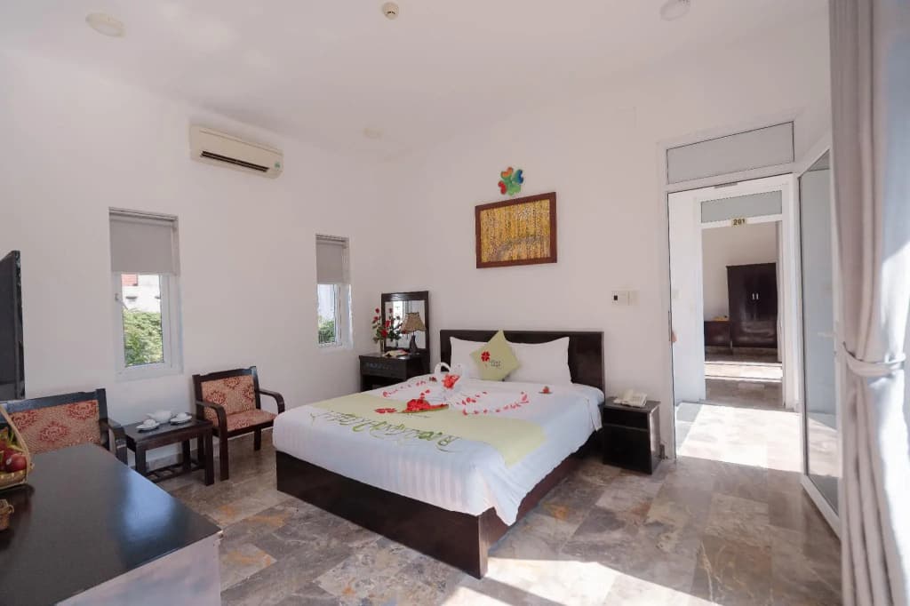 Lucky Leaf Villa - photo 3