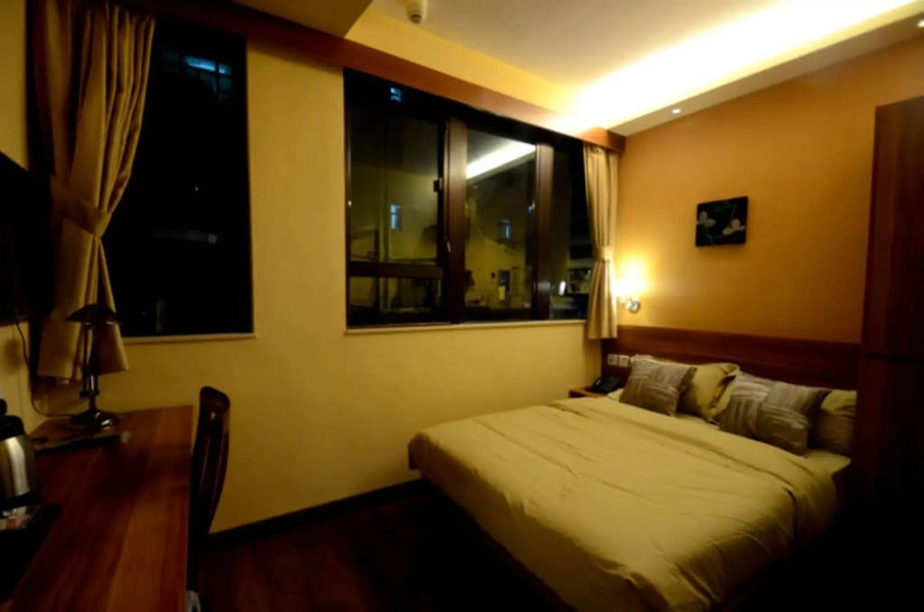 VP Apartments - photo 7