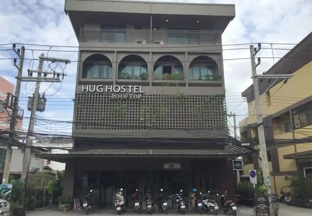 Hug Hostel Rooftop - photo 1