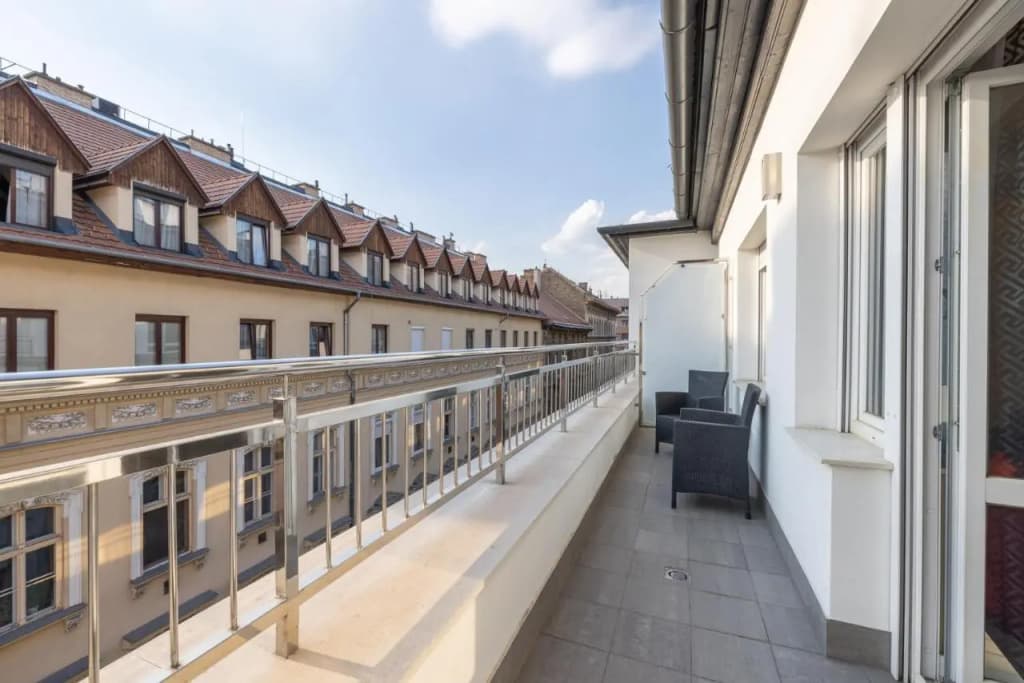 Silver Crown Hotel & Residence - photo 15