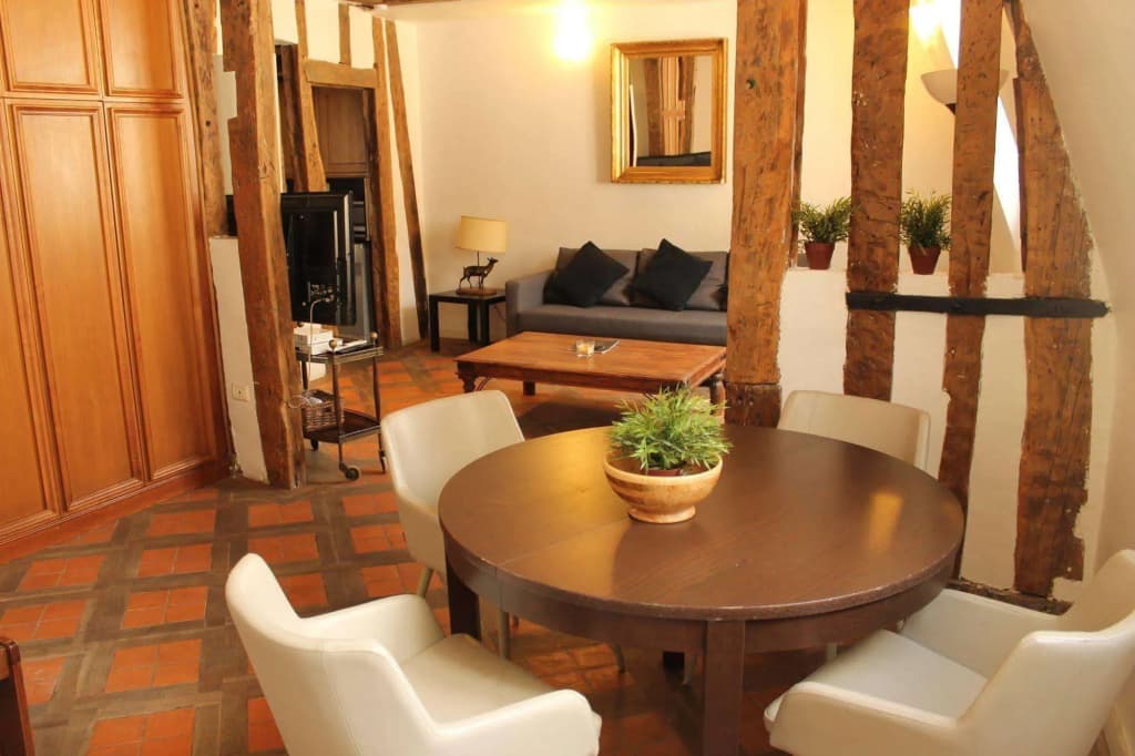 Gregoire Apartment - photo 16