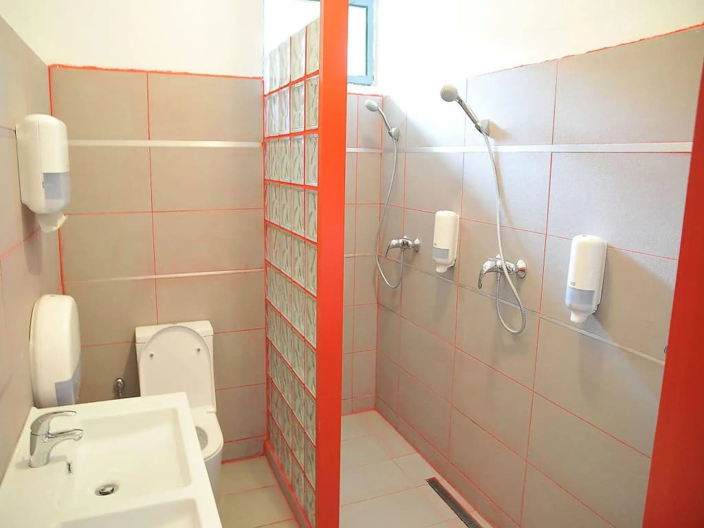 Hostel - With Private Entrance - photo 6