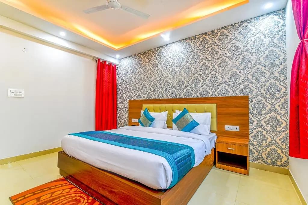 Hotel Luxe Stay - photo 3