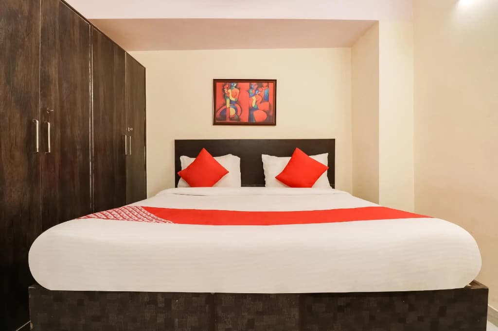 Rohini Inn by OYO Rooms - photo 6