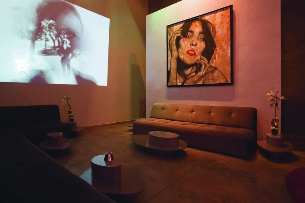 Crystal Hotel - photo 6