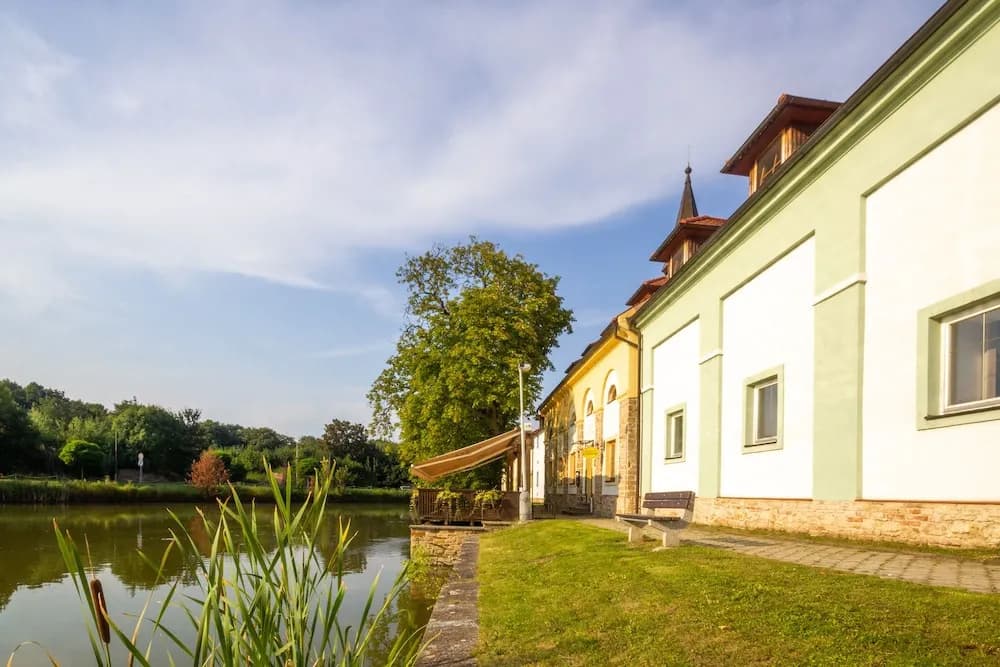 Hotel Čertousy - photo 1