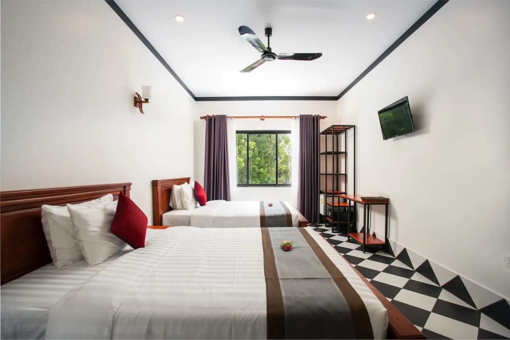 Noni Tree Hostel - photo 3