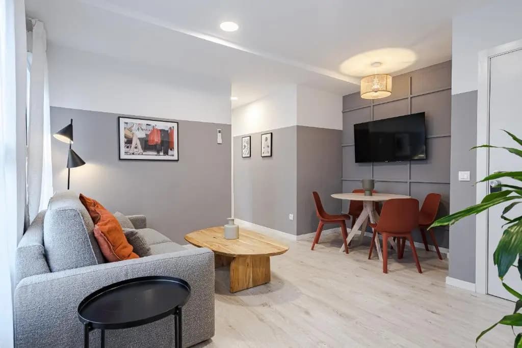 Mad Apartments by Olala Homes - photo 4