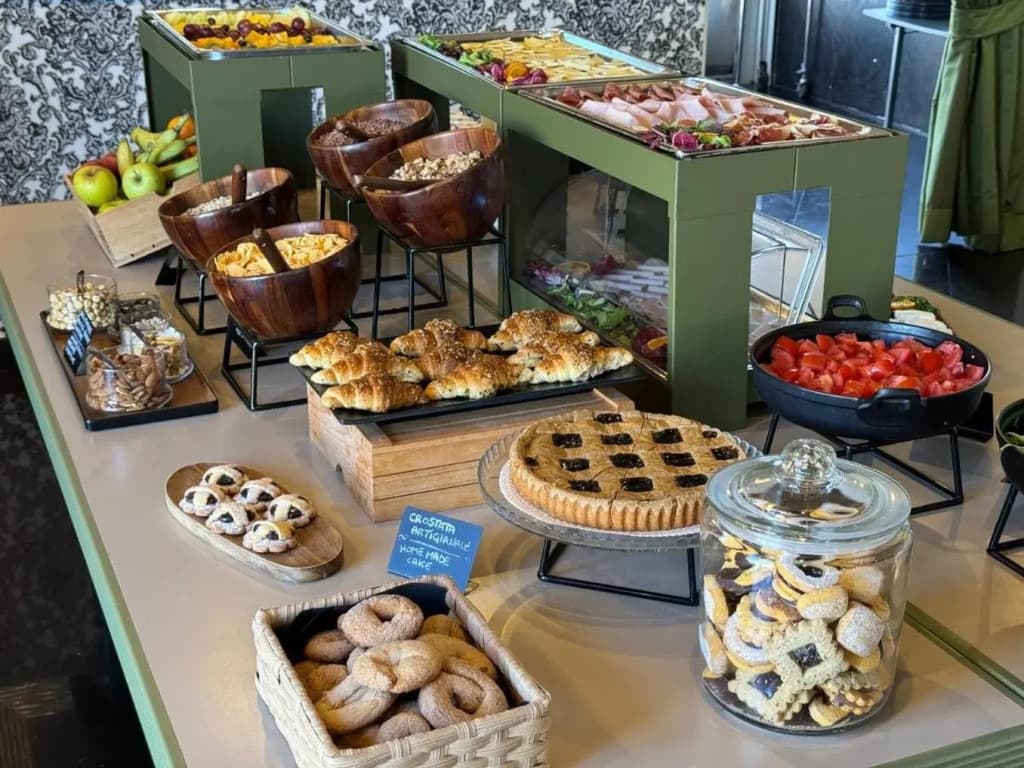 La Griffe Hotel - photo 12