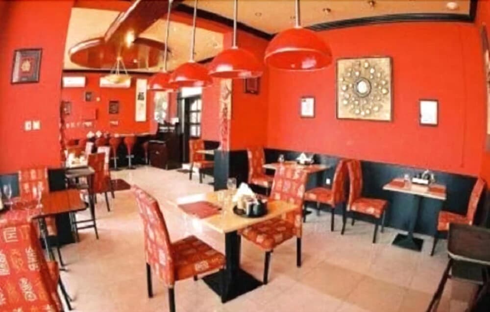 Diamond Hotel - photo 11