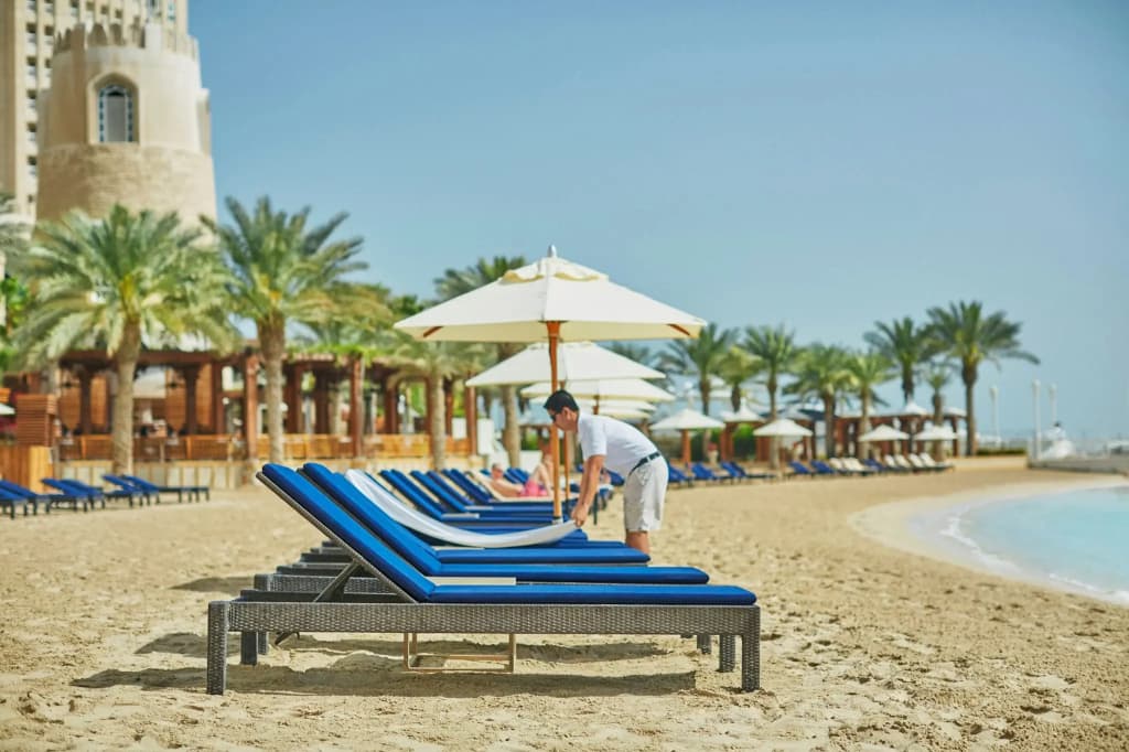 Four Seasons Hotel Doha - photo 24