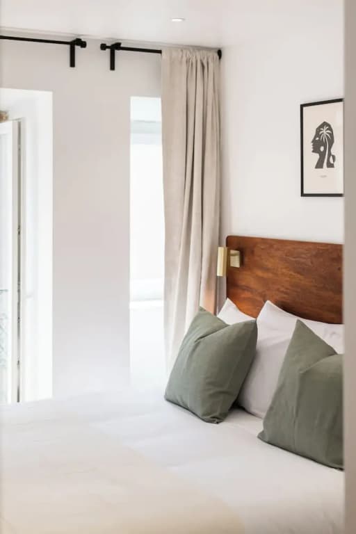 The Haus - Alegria - photo 16