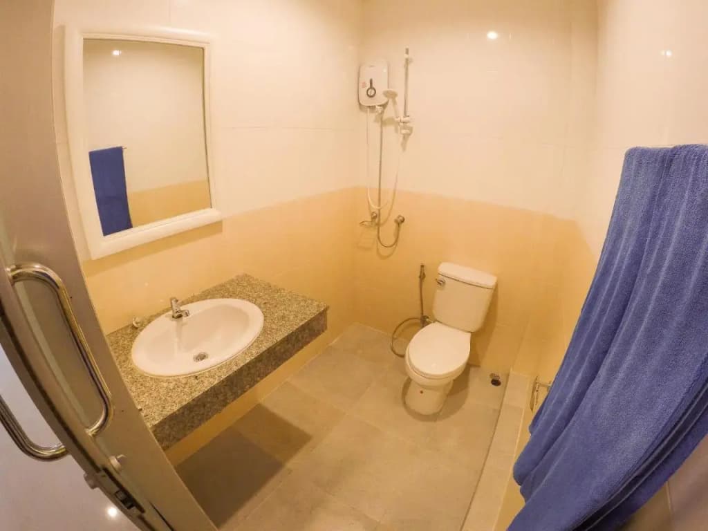 Madam House - photo 11