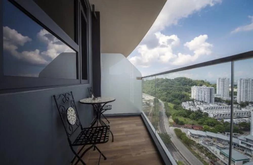 Arte S 3 Bedrooms Condo - photo 6
